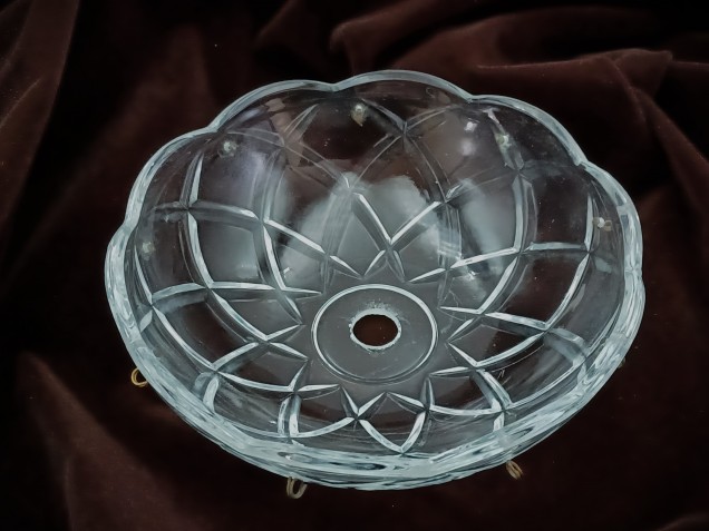 Vintage chandelier glass drip pan  Approx.125mm width 9 pin holes